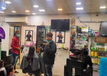 A-blow-out-salon-Beauty-parlour-New-market-bhopal-Madhya-pradesh-3