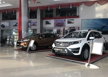 Ace-honda-Car-dealer-Botanical-garden-noida-Uttar-pradesh-3