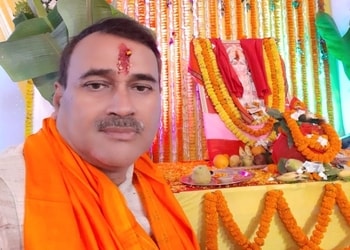 Acharya-m-n-tiwari-Vastu-consultant-Bettiah-Bihar-3