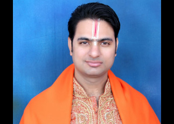 Acharya-vivek-vashisth-Astrologers-Panchkula-Haryana-2