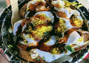 Agra-chaat-house-Fast-food-restaurants-Agra-Uttar-pradesh-3