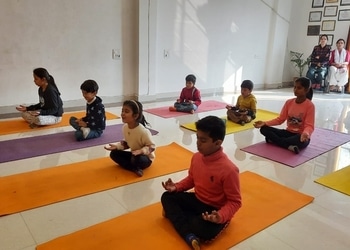 Anand-yogalaya-Yoga-classes-Allahabad-junction-allahabad-prayagraj-Uttar-pradesh-1