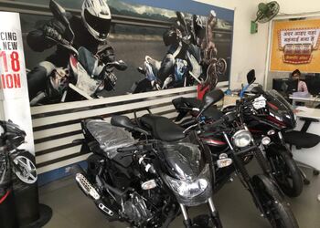 Ansh-bajaj-Motorcycle-dealers-Rohtak-Haryana-3