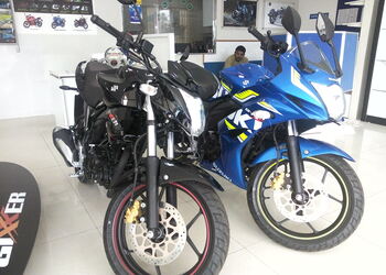 Apco-suzuki-Motorcycle-dealers-Feroke-kozhikode-Kerala-3