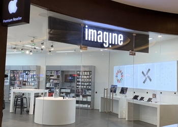 Apple-premium-reseller-Mobile-stores-Ballygunge-kolkata-West-bengal-1