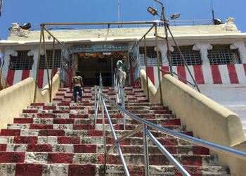 Arulmigu-uchi-pillaiyar-temple-Temples-Tiruchirappalli-Tamil-nadu-1