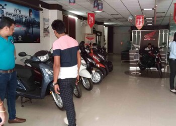 Ashwani-honda-Motorcycle-dealers-Hisar-Haryana-3