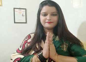 Astrologer-priya-sharma-Astrologers-Ghaziabad-Uttar-pradesh-1