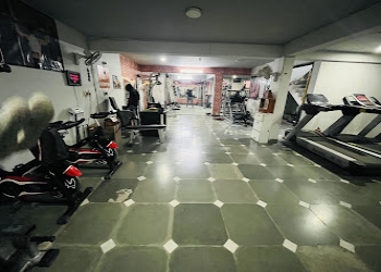 Attractive-fitness-gym-Gym-Sector-15-gurugram-Haryana-2