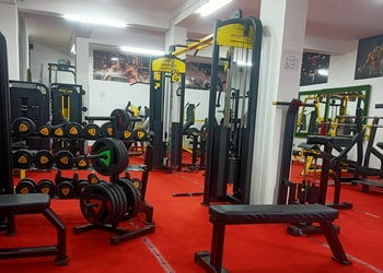 B-strong-unisex-gym-Gym-Hazaribagh-Jharkhand-2