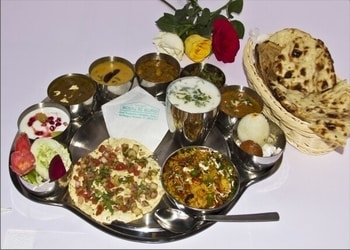 Bapu-ki-kutia-Pure-vegetarian-restaurants-New-market-bhopal-Madhya-pradesh-2