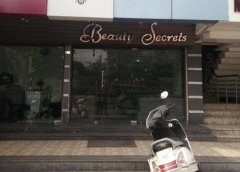 Beauty-secrets-salon-Beauty-parlour-Gwalior-Madhya-pradesh-1