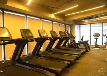 Being-gymaholic-2o-Gym-Ahmedabad-Gujarat-3