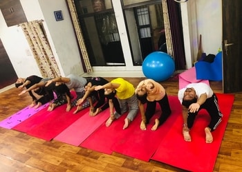 Bharti-yoga-center-Yoga-classes-Janakpuri-bareilly-Uttar-pradesh-2