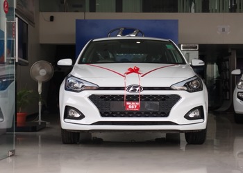 Bhuvan-hyundai-Car-dealer-Aurangabad-Maharashtra-2