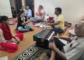 Bittus-sangeet-gurukul-Music-schools-Aligarh-Uttar-pradesh-2