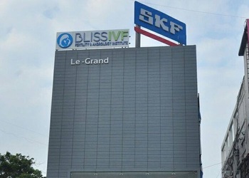 Bliss-ivf-Fertility-clinics-Majura-gate-surat-Gujarat-1