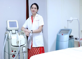 Blossom-dermatology-clinic-Dermatologist-doctors-Sector-35-chandigarh-Chandigarh-2