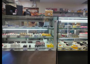 Box-of-cake-Cake-shops-Faridabad-Haryana-1