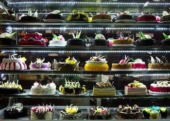 Brown-creams-Cake-shops-Guwahati-Assam-2