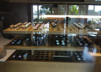 Buttercupp-Cake-shops-Ahmedabad-Gujarat-3