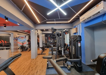 Carbon-fitness-studio-Gym-Baguiati-kolkata-West-bengal-2