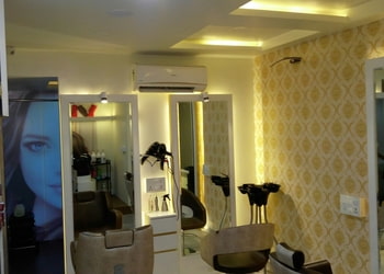 Catwalk-21-salon-spa-Beauty-parlour-Kandivali-mumbai-Maharashtra-2