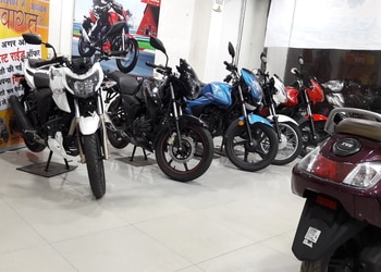 Chandra-motors-Motorcycle-dealers-Nehru-nagar-bilaspur-Chhattisgarh-2