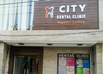 City-dental-clinic-Dental-clinics-Amritsar-Punjab-1