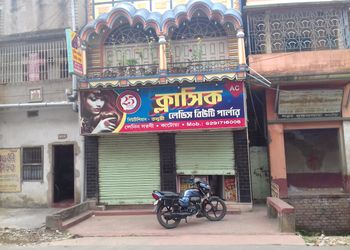 Classic-ladies-beauty-parlour-Beauty-parlour-Katwa-West-bengal-1