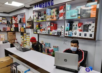 Computer-shop-techeroes-Computer-store-Gurugram-Haryana-2