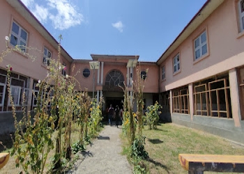 Craft-museum-school-of-designs-Art-galleries-Srinagar-Jammu-and-kashmir-1