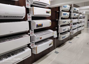 Croma-Electronics-store-Amravati-Maharashtra-3