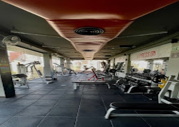 Cure-fitness-Gym-New-delhi-Delhi-1