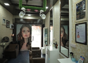 Cuts-shades-the-unisex-salon-makeup-studio-Beauty-parlour-Mathura-junction-mathura-Uttar-pradesh-2