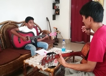 Deep-root-institute-of-music-Guitar-classes-Khanapara-guwahati-Assam-2