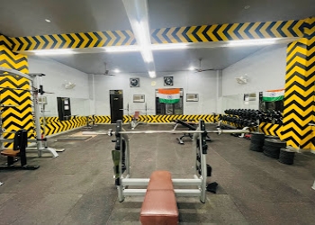 Dlimitlessgym-Gym-Nangloi-Delhi-2