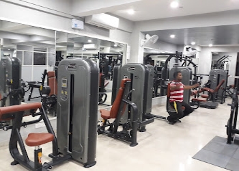 Dna-power-fitness-center-banipark-Gym-Bani-park-jaipur-Rajasthan-2