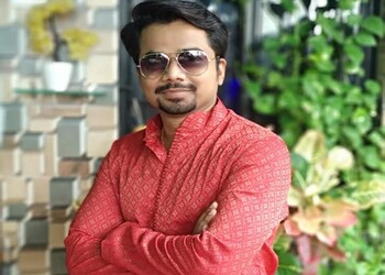 Dr-akash-raut-Vastu-consultant-Sitabuldi-nagpur-Maharashtra-1