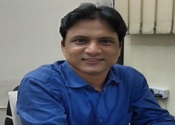 Dr-amit-kumar-agarwal-Dermatologist-doctors-Bagdogra-siliguri-West-bengal-1