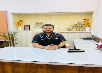 Dr-ankur-tiwari-Child-specialist-pediatrician-Durg-Chhattisgarh-1