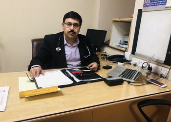 Dr-ashwani-mehta-Cardiologists-Chandni-chowk-delhi-Delhi-1