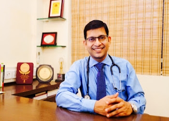 Dr-deepak-s-patil-Diabetologist-doctors-Mumbai-central-Maharashtra-1