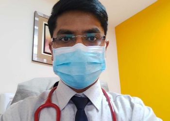 Dr-haripal-kashyap-Child-specialist-pediatrician-Faridabad-Haryana-1