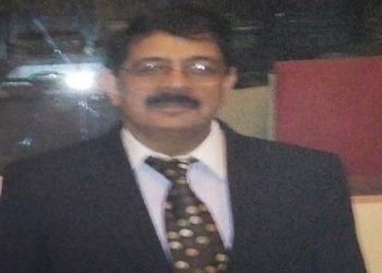 Dr-harish-makkers-orthopaedic-clinic-Orthopedic-surgeons-Charbagh-lucknow-Uttar-pradesh-2