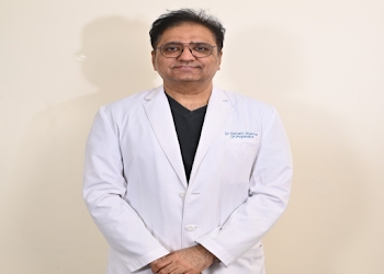 Dr-hemant-sharma-Orthopedic-surgeons-Sector-31-gurugram-Haryana-1