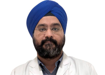 Dr-jaspreet-singh-chhabra-Urologist-doctors-Rajguru-nagar-ludhiana-Punjab-1