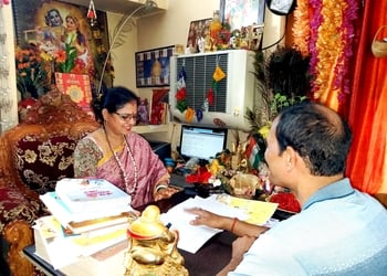 Dr-jayanti-mohapatra-Tantriks-Bhubaneswar-Odisha-1