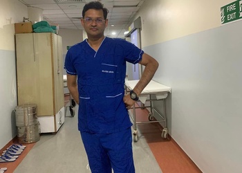 Dr-lavesh-agrawal-Orthopedic-surgeons-Navlakha-indore-Madhya-pradesh-1