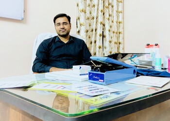 Dr-manoj-kumar-seervi-Neurosurgeons-Ratanada-jodhpur-Rajasthan-2